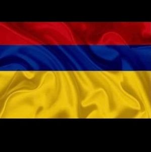 Meet your Posher, Angela lorena